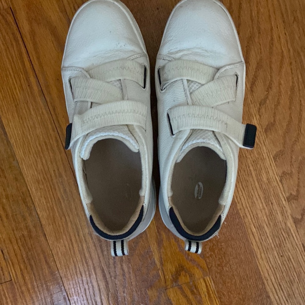 One shoe only - for J